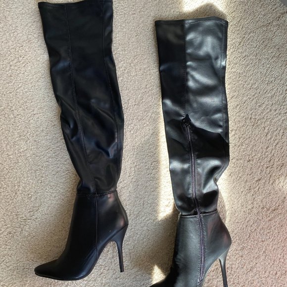 Chinese Laundry - Picture 3 of 16